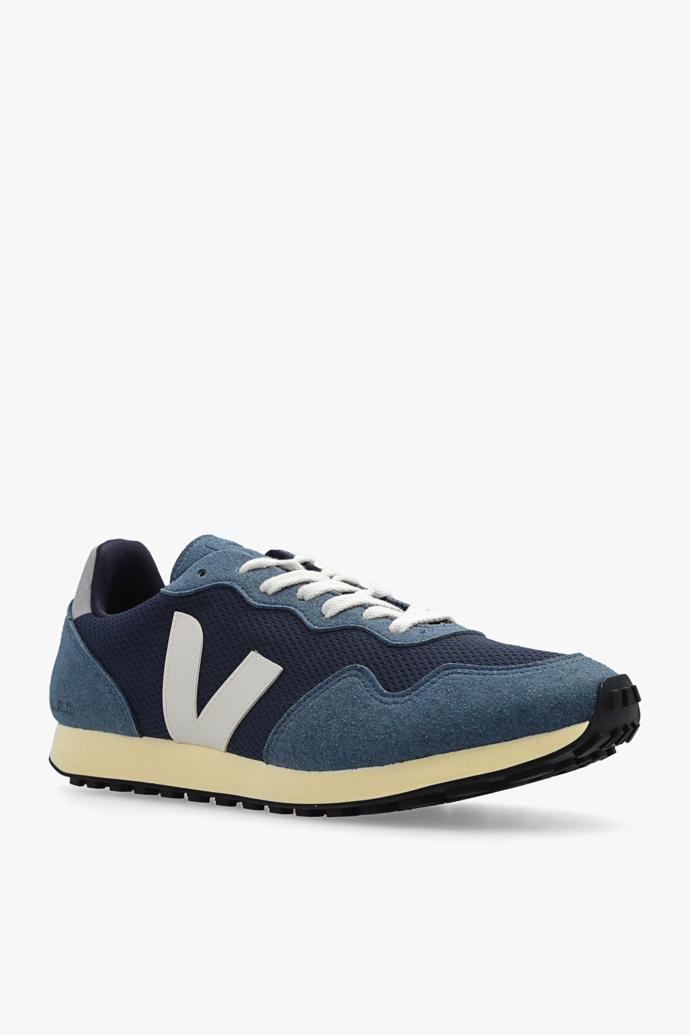 Veja taille online 47